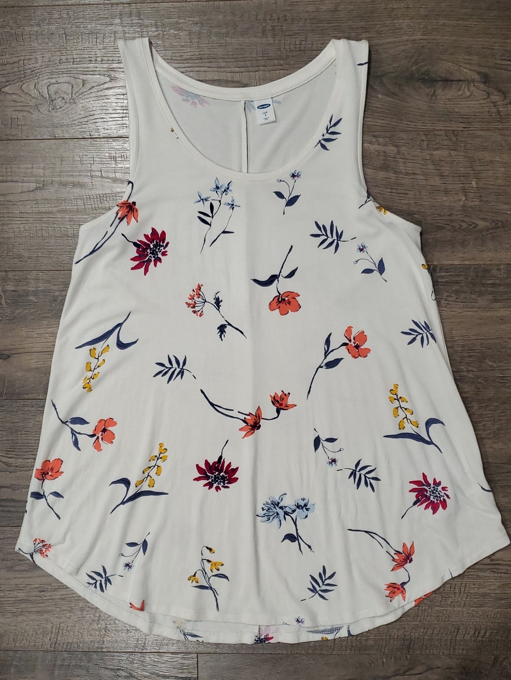 Old Navy White Floral Tank with Navy Leaves and Multicolor Blooms 95%rayon
